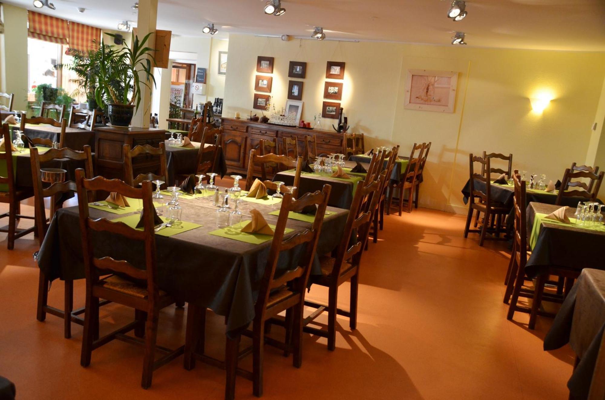 Hotel De France Le Bessat Ngoại thất bức ảnh