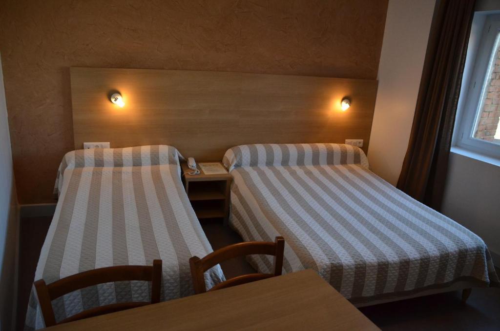 Hotel De France Le Bessat Phòng bức ảnh